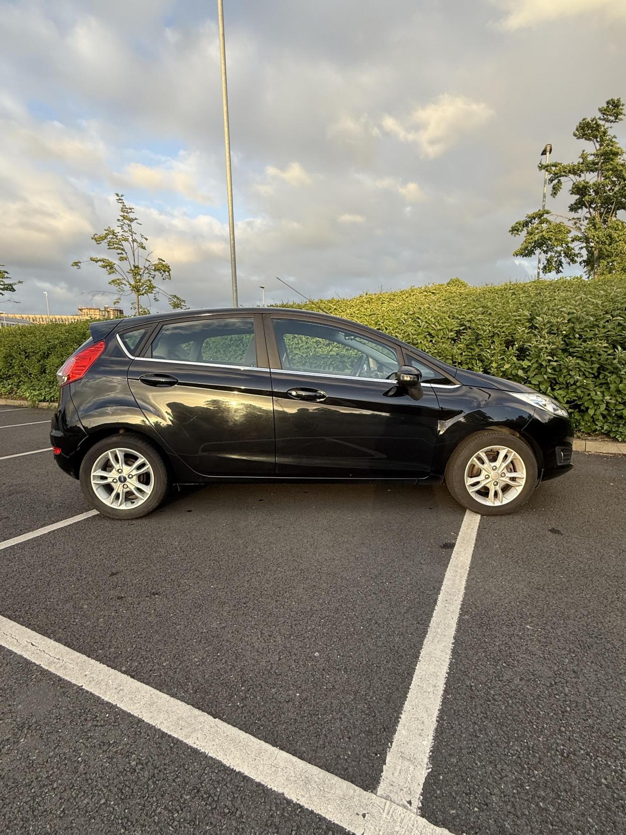 Ford Fiesta 1.0T EcoBoost Zetec Hatchback 5dr Petrol Manual Euro 6 (s/s) (100 ps)